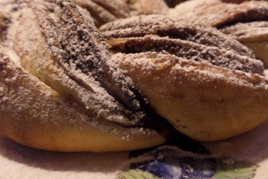 Плетенка с корицей – рецепт рулета из дрожжевого теста