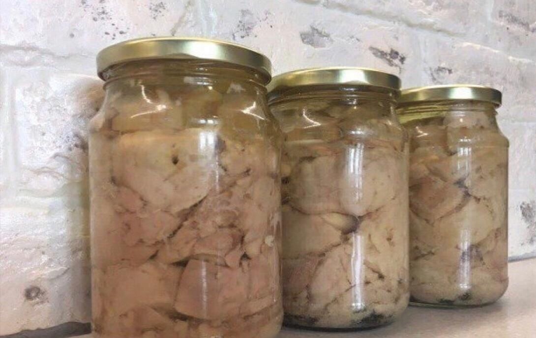 Салат с печенью трески – 13 рецептов с фото, очень вкусных и простых, классических и новых