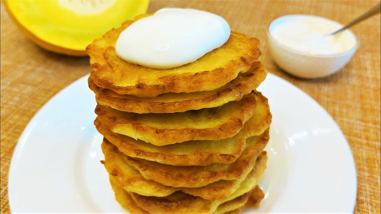 Оладьи из тыквы: 6 самых вкусных и простых рецептов