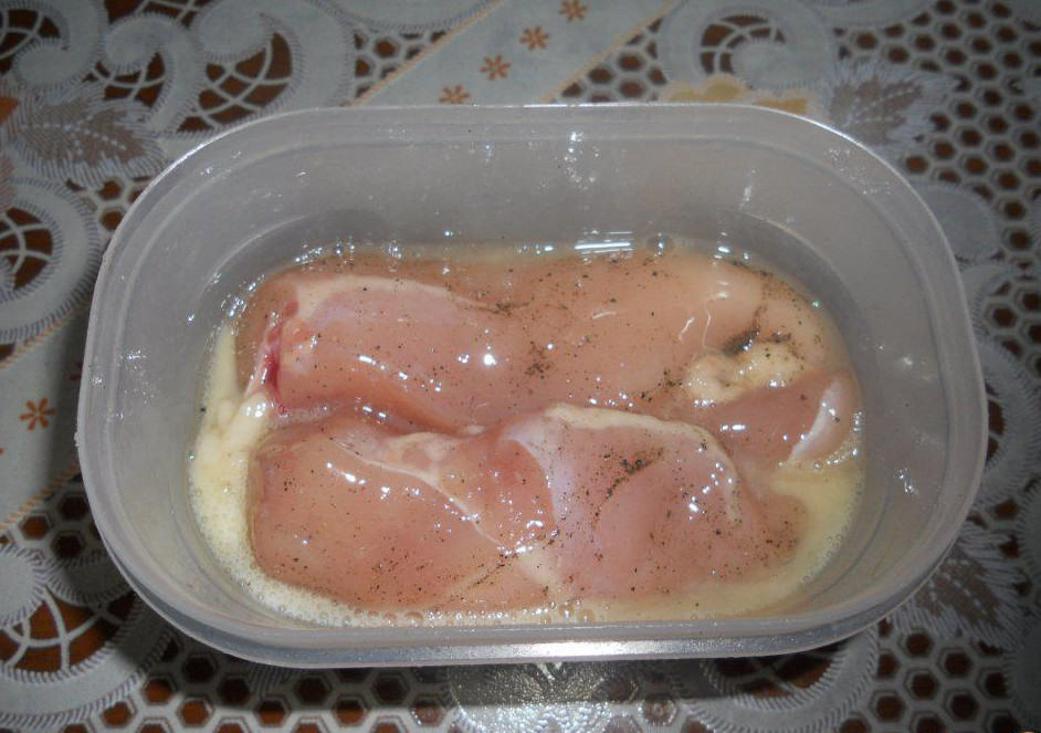 Как варить курицу в кастрюле грудку. самый полезный способ приготовить куриную грудку — сварить ее. как и сколько варить грудку до готовности