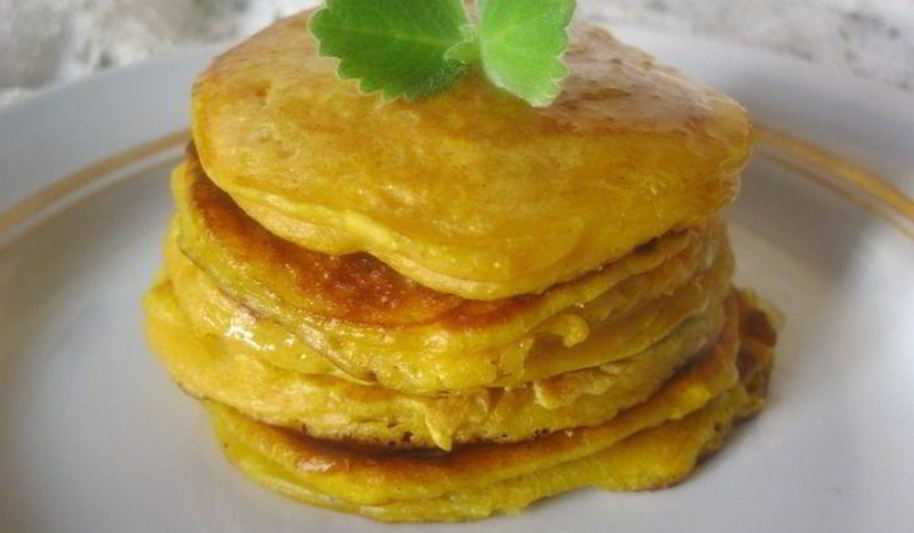 Оладьи из тыквы: 15 оригинальных рецептов на любой вкус