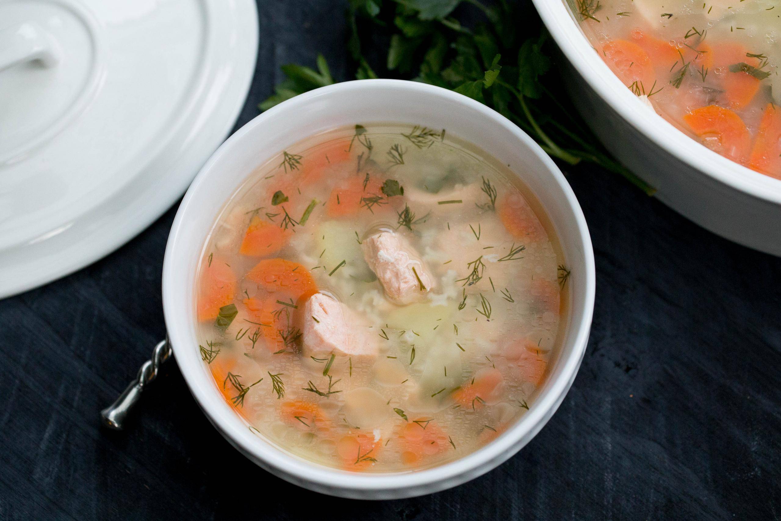 Уха из семги (голов, хвоста): вкусные рецепты с фото пошагово