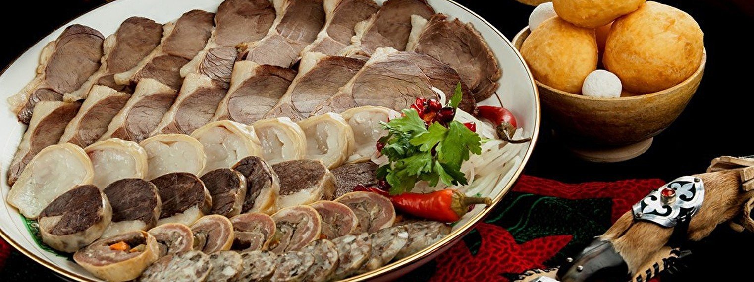 Узбекское блюдо кавардак – мясо с картошкой