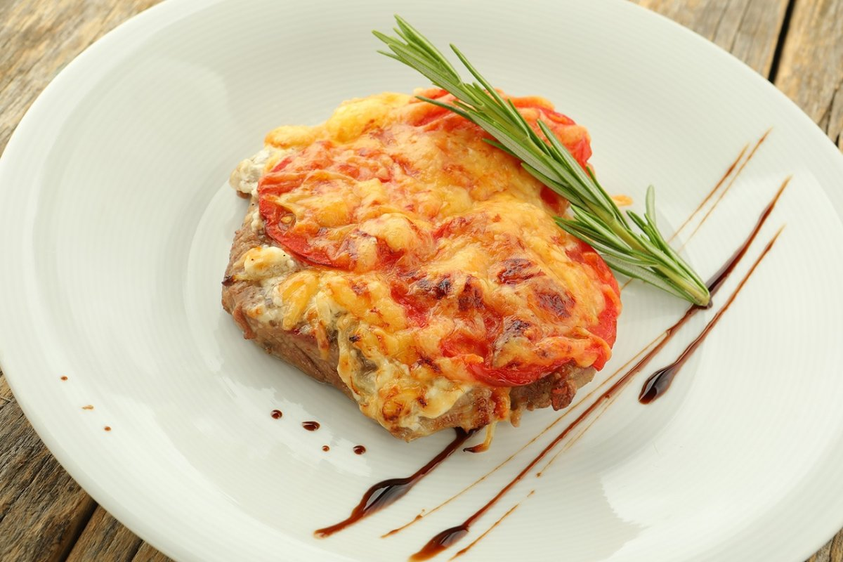 Борщ со свежей капустой и свеклой — пошаговый рецепт на мясном бульоне с говядиной