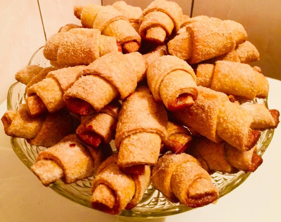 10 лучших рецептов слоеных рогаликов с фото. как приготовить вкусные рогалики из готового слоеного теста с начинкой?