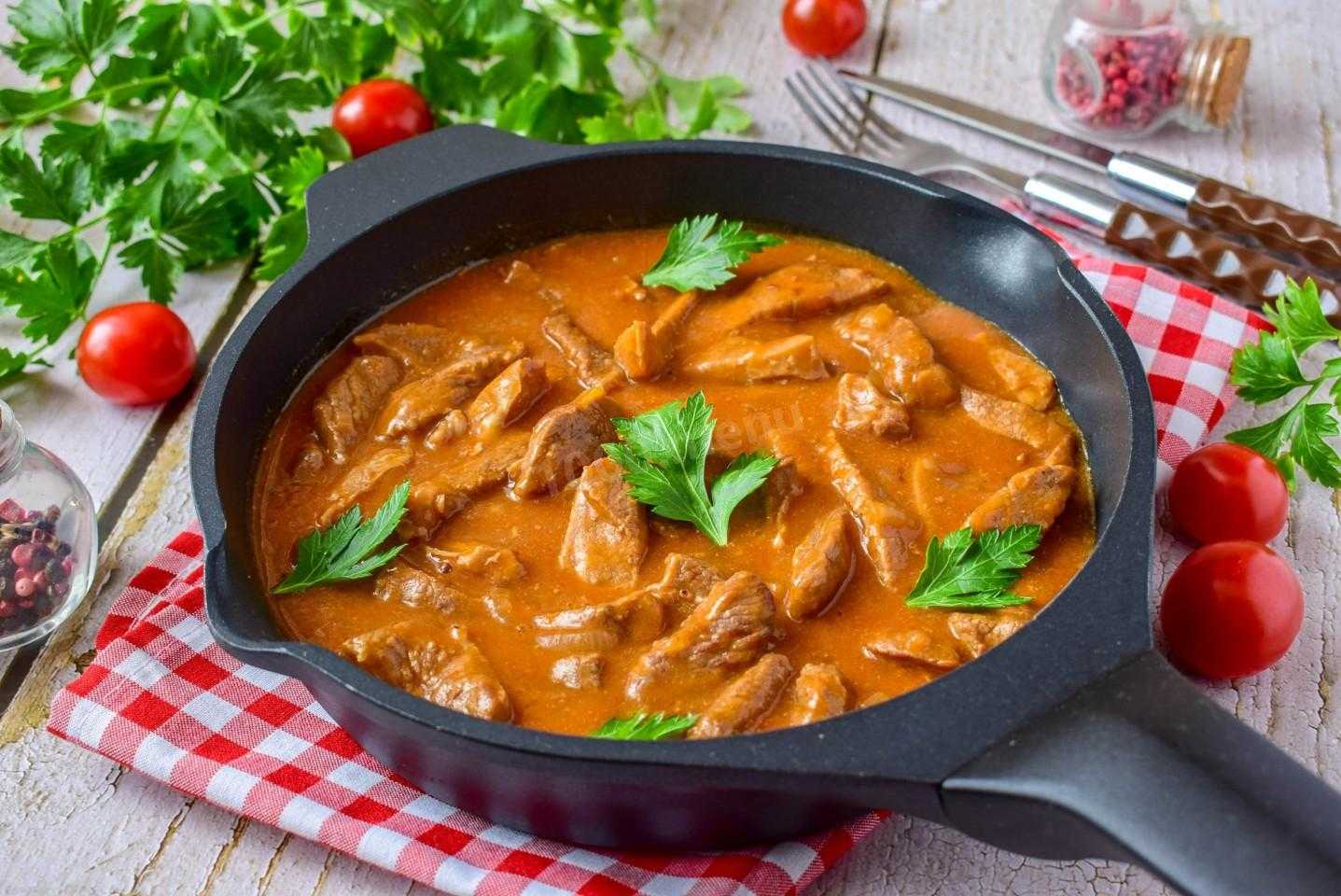 Как приготовить подливу с мясом - рецепты (к пюре. гречке и т.д.)