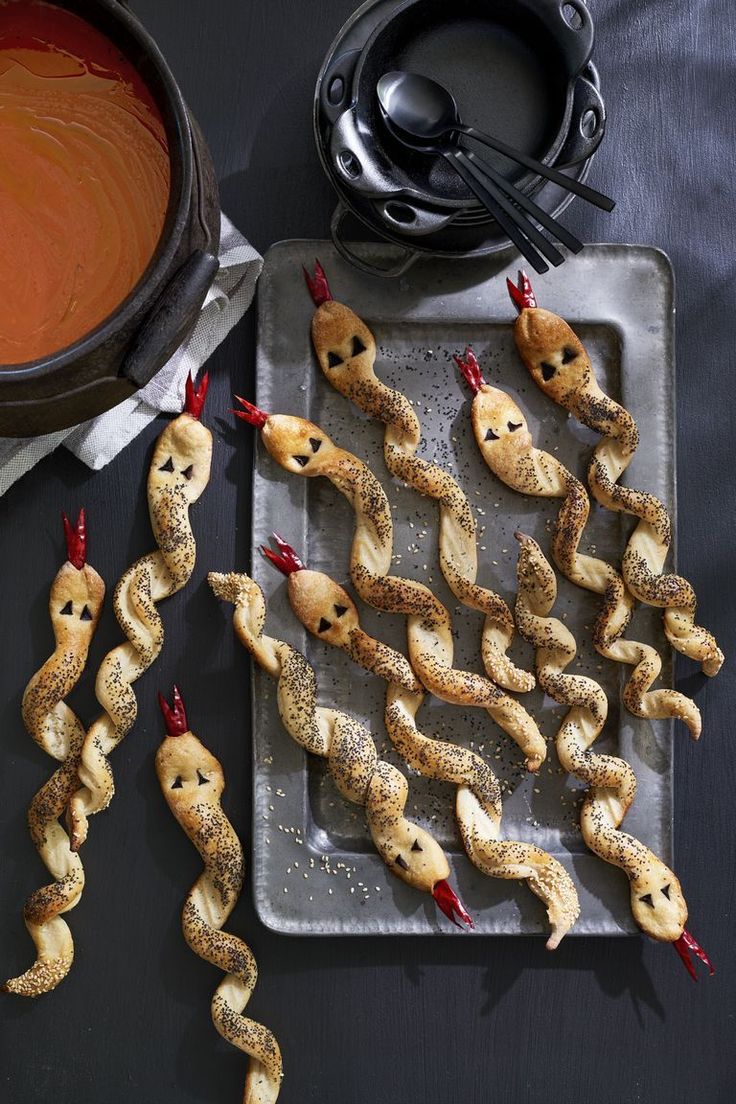 Что приготовить на хэллоуин (halloween) – 20 очень страшных, но вкусных рецептов