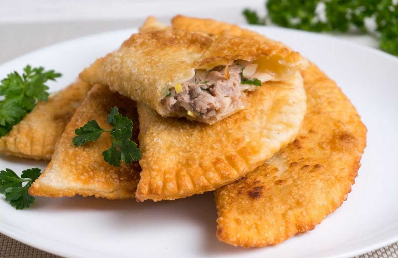 Чебуреки с мясом - рецепт